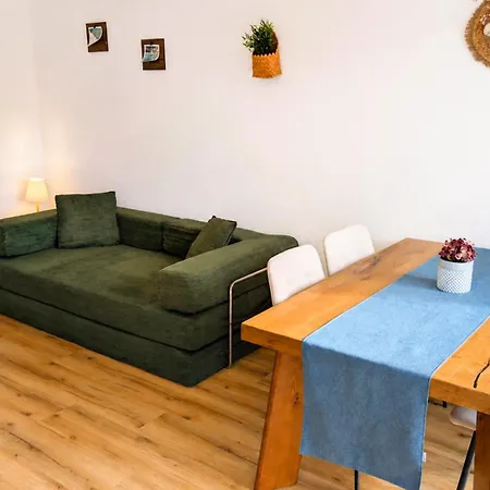 Stilvoll - Heimkino, Kochinsel, Parkplatz, Neubau & Mehr Appartement Scheyern